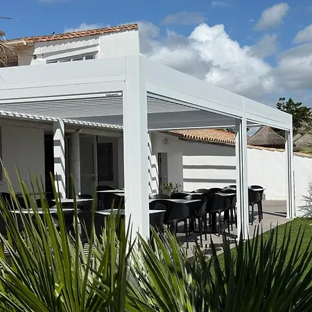 Mas Des Lys Hotel 3*