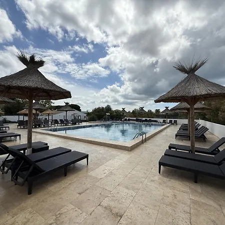 Hotel Mas Des Lys Saintes-Maries-de-la-Mer